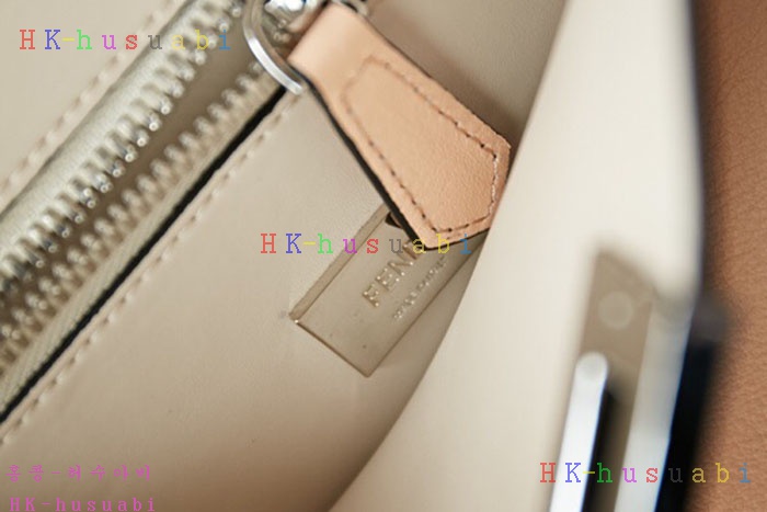 �ڹ̷��ޡ� ��� ��ī�ι�  F 5580007