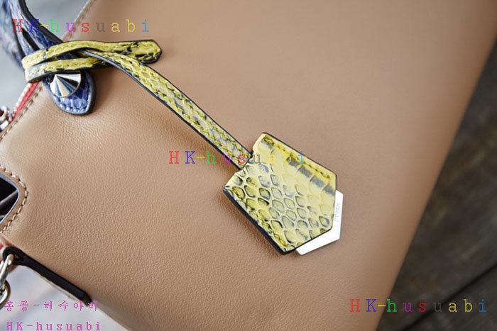 �ڹ̷��ޡ� ��� ���̴����� ����� F 8BL1245QJF14QD