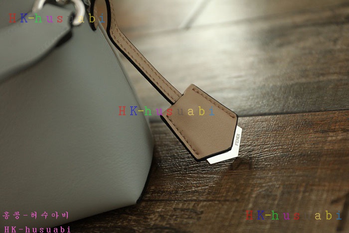 �ڹ̷��ޡ� ��� ���̴����� ����� F 8B995847-3