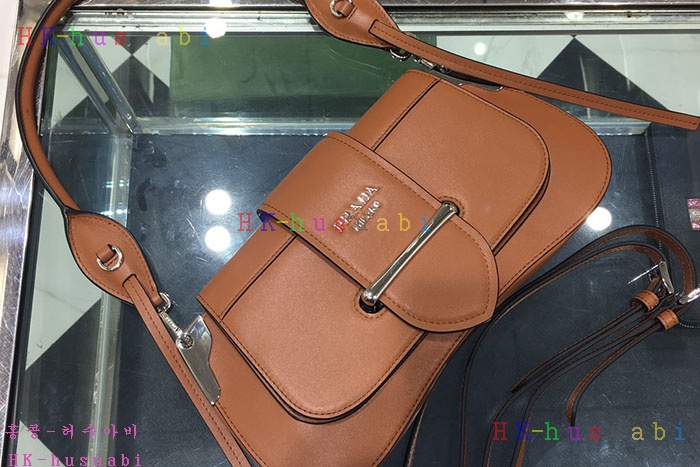 �ڹ̷��ޡ� ����� �õ��� ����� PR 1BD168-2