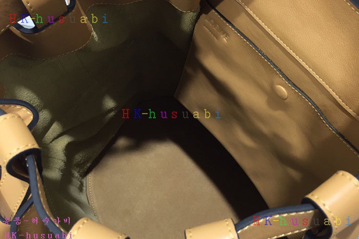 �ڹ̷��ޡ� �ο��� ���� ���� LW 306.77.U19-3