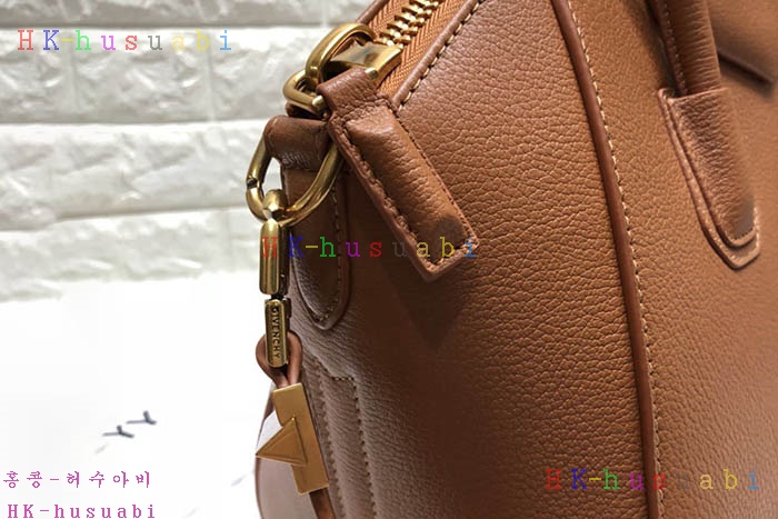 �ڹ̷��ޡ� ����� ��Ƽ������ G 29909-3