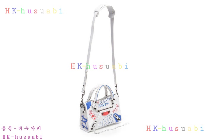 �ڹ̷��ޡ� �߷��þư� ��Ƽ��  B 581146