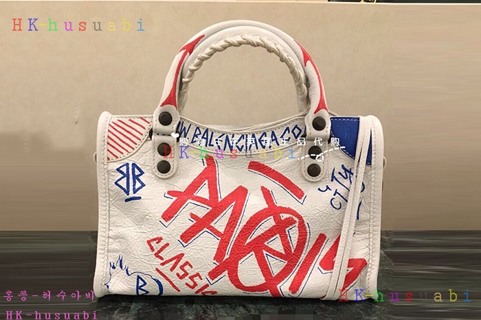 �ڹ̷��ޡ� �߷��þư� ��Ƽ��  B 581146