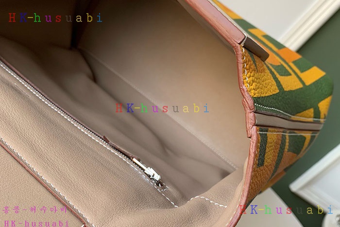 �ڹ̷��ޡ� �����޽� �̸�2424 H 658997-3