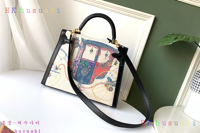 �ڹ̷��ޡ� �����޽� �̸��� H 6588703-2