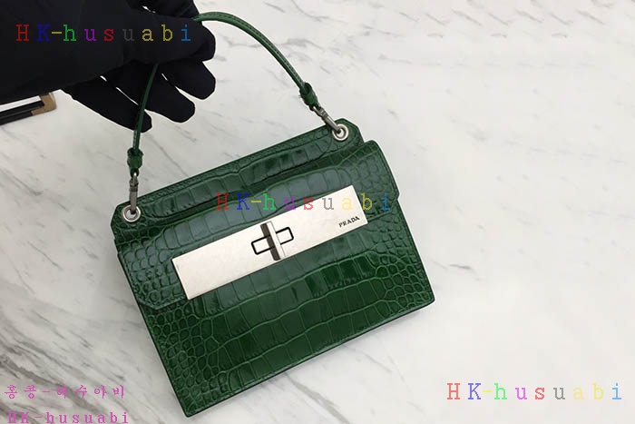 �ڹ̷��ޡ� ����� �̴� ũ�ν���  PR 1DH007-3-1