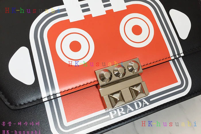 �ڹ̷��ޡ� ����� ũ�ν��� �Ż�  PR 1BD120