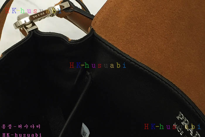 �ڹ̷��ޡ� ����� �õ��� �����  PR 1BD168-3