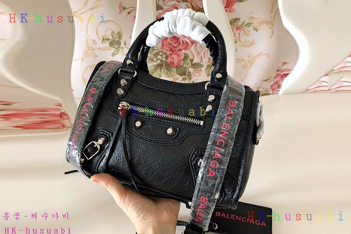 �ڹ̷��ޡ� �߷��þư� ��Ƽ�� BL 803B