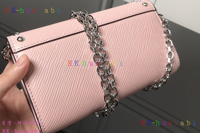 �ڹ̷��ޡ� ���̺��� Ʈ����Ʈ ü�� ������ M62307