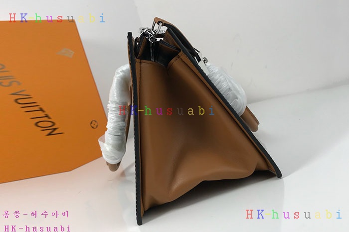 �ڹ̷��ޡ� 2019SS ���̺��� ũ���� ��帮�� LV M44371-5