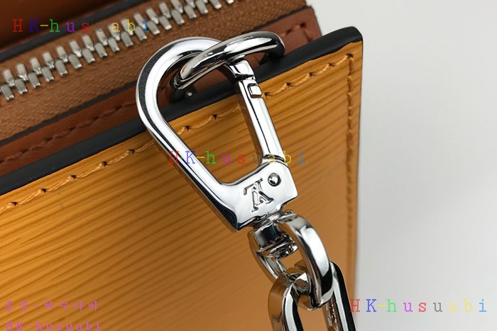 �ڹ̷��ޡ� 2019SS ���̺��� ũ���� ��帮�� LV M44371-2