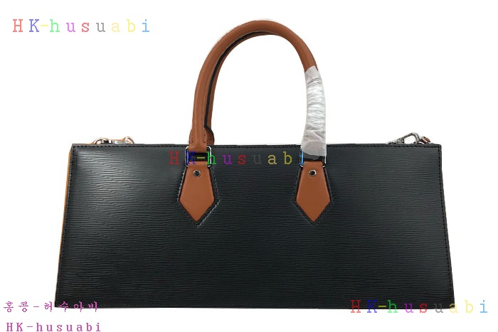 �ڹ̷��ޡ� 2019SS ���̺��� ũ���� ��帮�� LV M44371-3