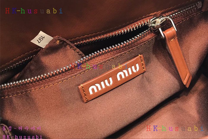 �ڹ̷��ޡ� �̿�̿� �þ ��Ʈ�� MU 5BA085