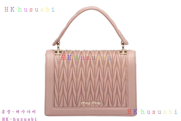 �ڹ̷��ޡ� �̿�̿� ���ǵ��� ��Ʋ�� ��Ʈ�� MU  5BA094����