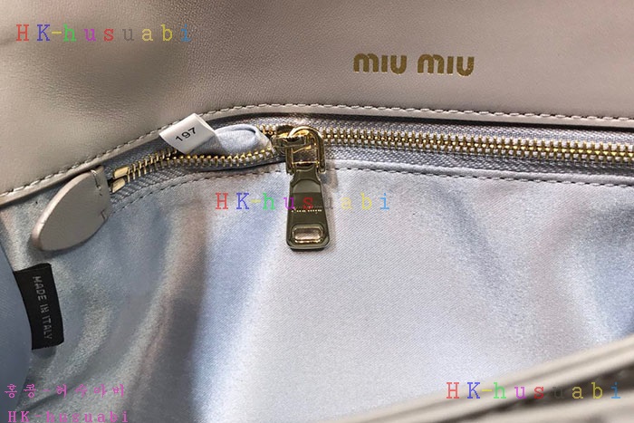 �ڹ̷��ޡ� �̿�̿� ���ǵ��� ��Ʋ�� ��Ʈ�� MU  5BA094��4