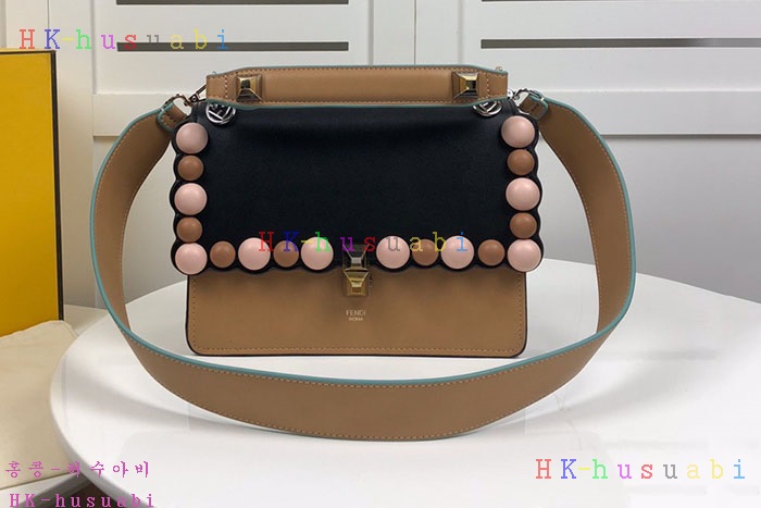 NEW ��� ĭ���̹�  FD F8827