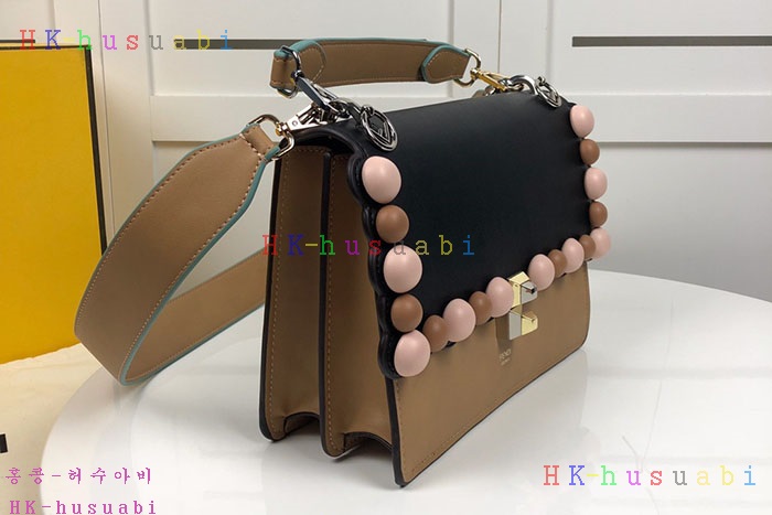 NEW ��� ĭ���̹�  FD F8827