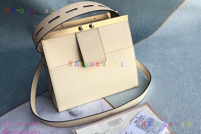 �ڹ̷��ޡ� 2019SS ���̺��� ��Ƽ ������ ��Ʈ�� LV M52719