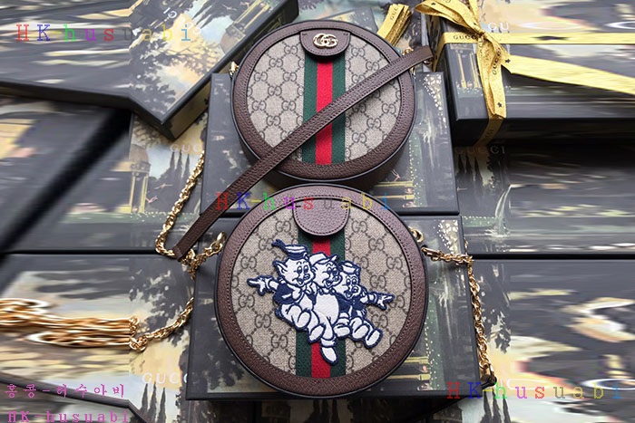 �ڹ̷��ޡ� ���� �����Ǿ� �̴� �������� GU 550618