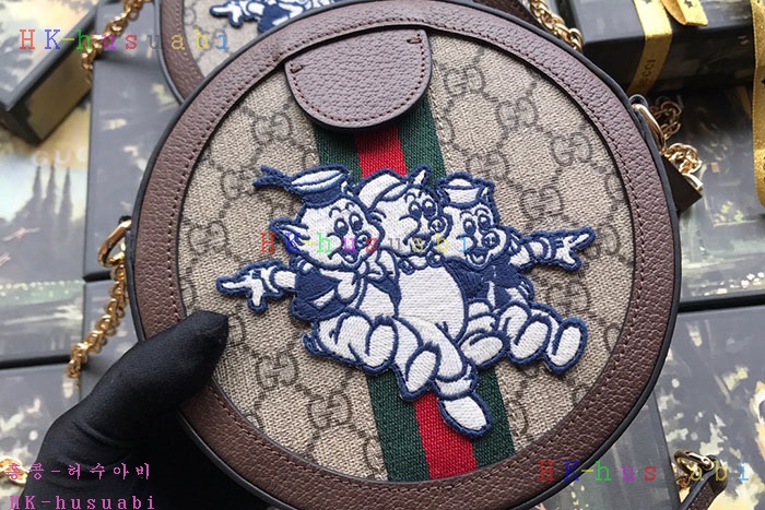 �ڹ̷��ޡ� ���� �����Ǿ� �̴� �������� GU 550618