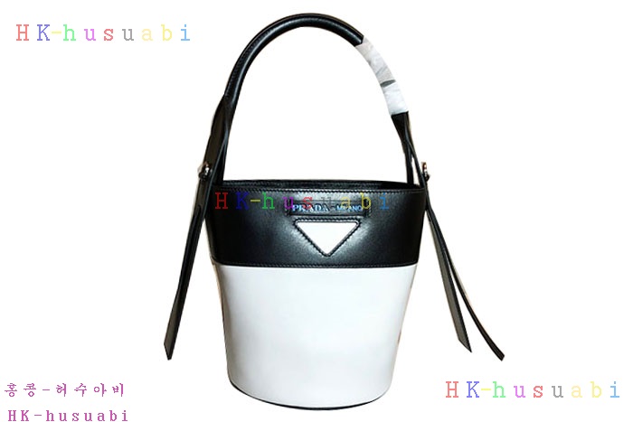 �ڹ̷��ޡ� ����� �̴� ��Ŷ�� P 1BE015-4