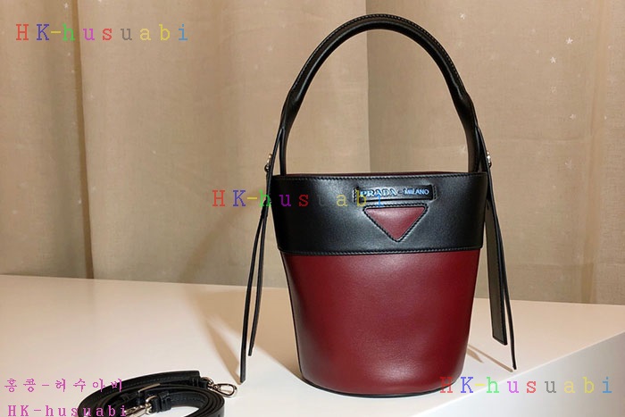 �ڹ̷��ޡ� ����� �̴� ��Ŷ�� P 1BE015-2