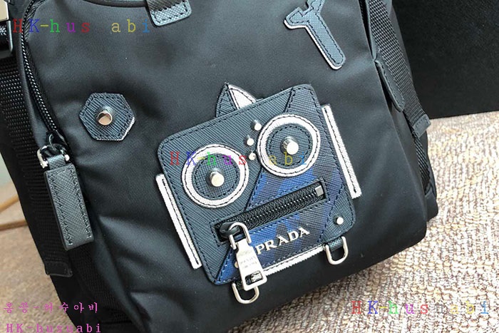 �ڹ̷��ޡ� ����� ���Ϸ� ���� P 2VZ135