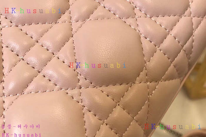 �ڹ̷��ޡ� ��� ���̵�� DR 240041
