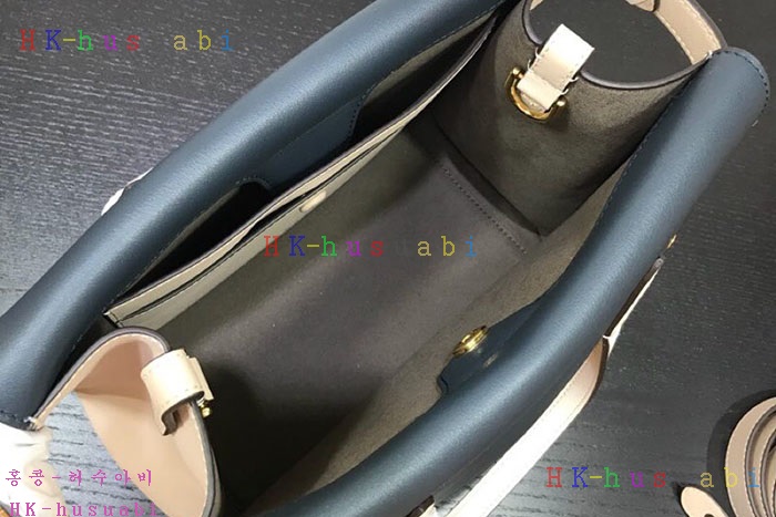 �ڹ̷��ޡ� 2019SS ��� �Ż� ��Ʈ�� FD F6004-4