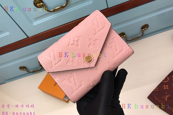 �ڹ̷��ޡ� ���̺��� ���丰 ���� M64061