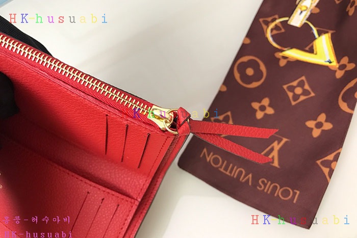 �ڹ̷��ޡ� ���̺��� ���丰 ���� M64061-2