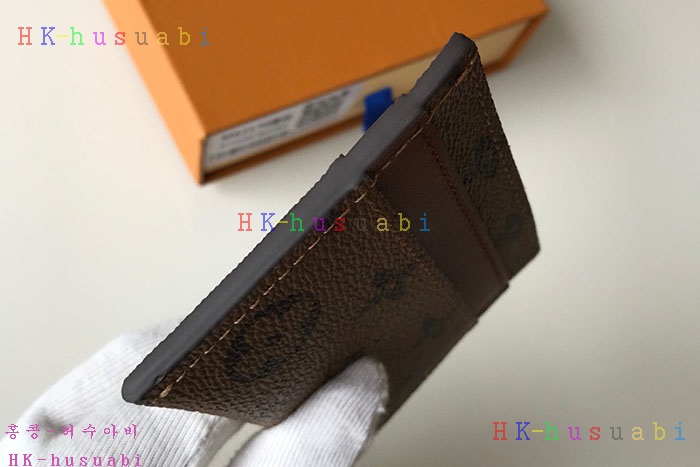 �ڹ̷��ޡ� ���̺��� ���� ī��Ȧ��  LV M62170-3