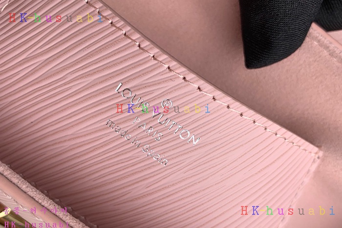 �ڹ̷��ޡ� ���̺��� Ʈ����Ʈ ü�ι�  M50282