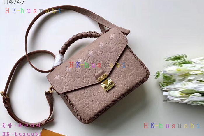 �ڹ̷��ޡ� ���̺��� ����Ʈ ��Ƽ��  M43942