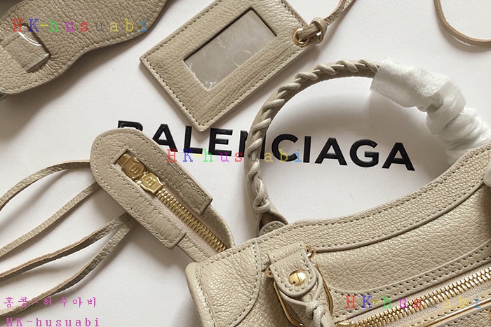 �ڹ̷��ޡ� �߷��þư� �̴� ��Ƽ�� BL 298A-2