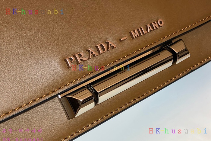 �ڹ̷��ޡ� ����� �ú��� ���� ����� P 1BD165