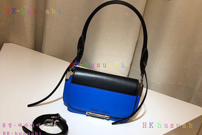 �ڹ̷��ޡ� ����� �ú��� ���� ����� P 1BD165-2