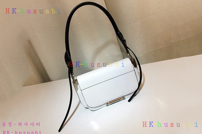 �ڹ̷��ޡ� ����� �ú��� ���� ����� P 1BD165-3