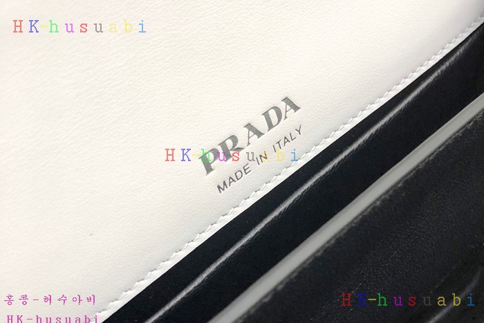 �ڹ̷��ޡ� ����� �ú��� ���� ����� P 1BD165-3