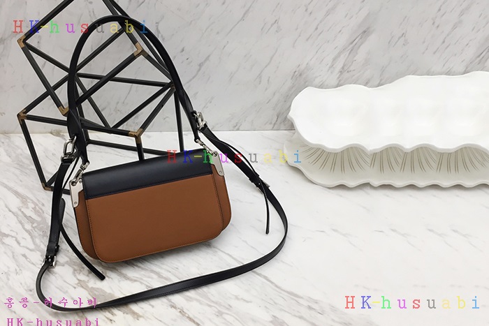 �ڹ̷��ޡ� ����� �ú��� ���� ����� P 1BD165-8