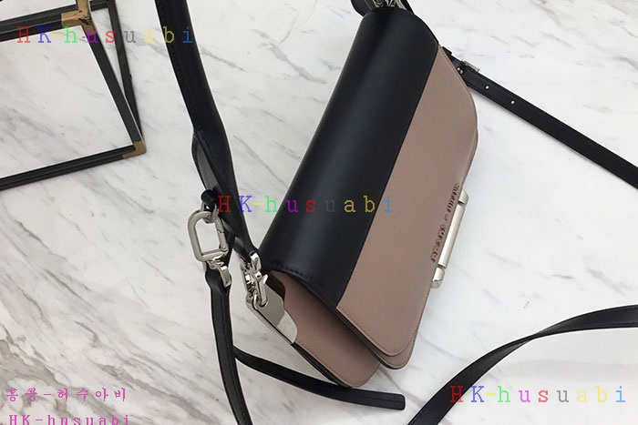 �ڹ̷��ޡ� ����� �ú��� ���� ����� P 1BD165-11