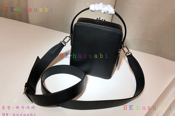 �ڹ̷��ޡ� ����� �긮ũ ���ǾƳ� ũ�ν��� P 2VH066