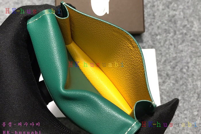 �ڹ̷��ޡ� ���ߵ� ī������ �Ż� G 341270-8