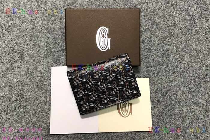 �ڹ̷��ޡ� ���ߵ� ī������ �Ż� G 341270-9