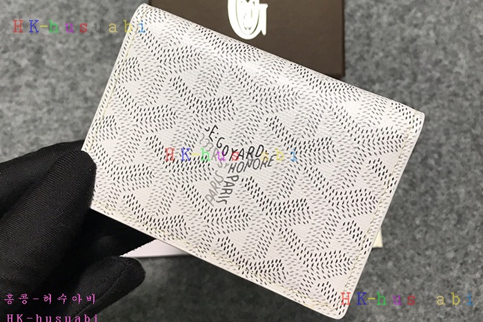 �ڹ̷��ޡ� ���ߵ� ī������ �Ż� G 341270-11