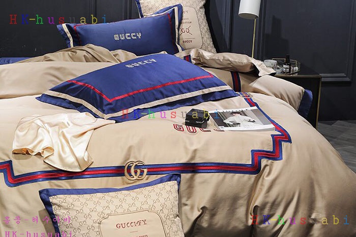 NEW  ���� ħ����Ʈ GU 555700