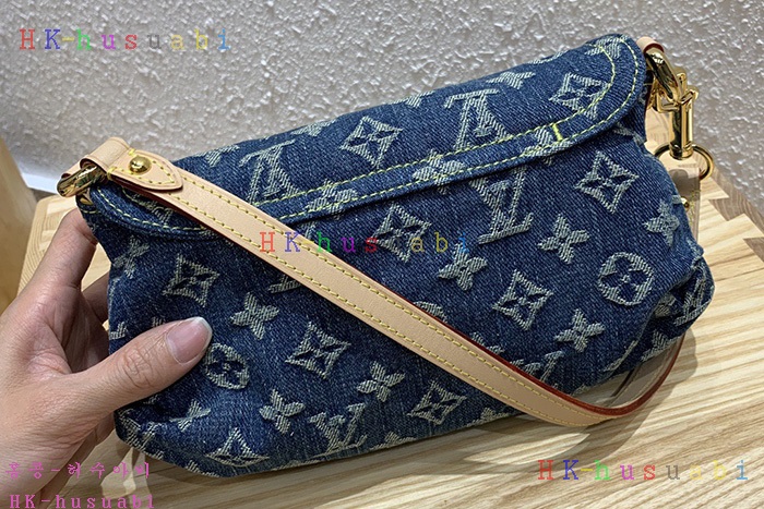 �ڹ̷��ޡ� ���̺��� ��Ƽ�� ����� M44470