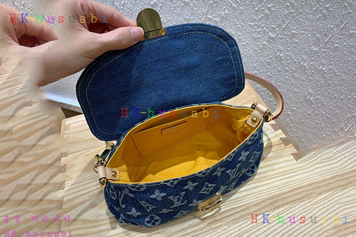 �ڹ̷��ޡ� ���̺��� ��Ƽ�� ����� M44470